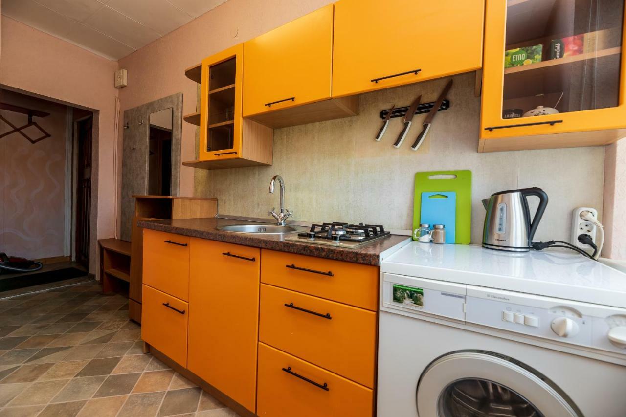 Compact Apartment Near Food Market In The Oldtown Plus Free Parking クライペダ エクステリア 写真